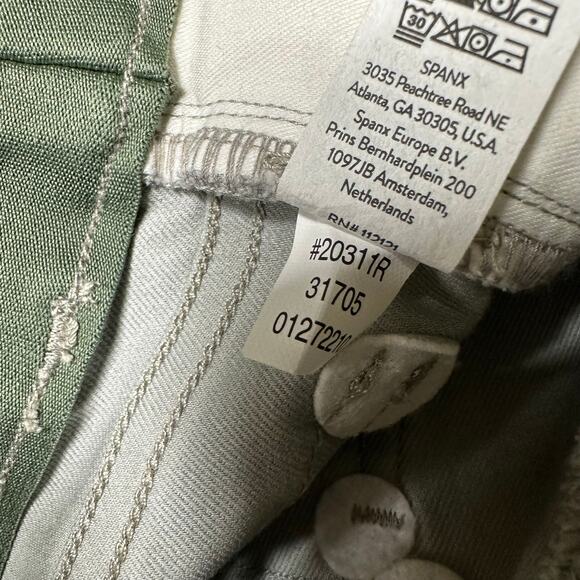 Spanx NWOT Stretch Twill Ankle Cargo Pants Camo Size M Pull-On Slimming Shaping - Picture 8 of 11